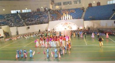 Almotamar Net - The ceremony of the Arab School Sport Championship, hosted by Yemen for the period 20-31 of this month, was opened Monday by Yemens Prime Minister Dr Ali Mahmoud Mujawar at 22 May Hall for International Conferences and Sport Activities in Sanaa. 